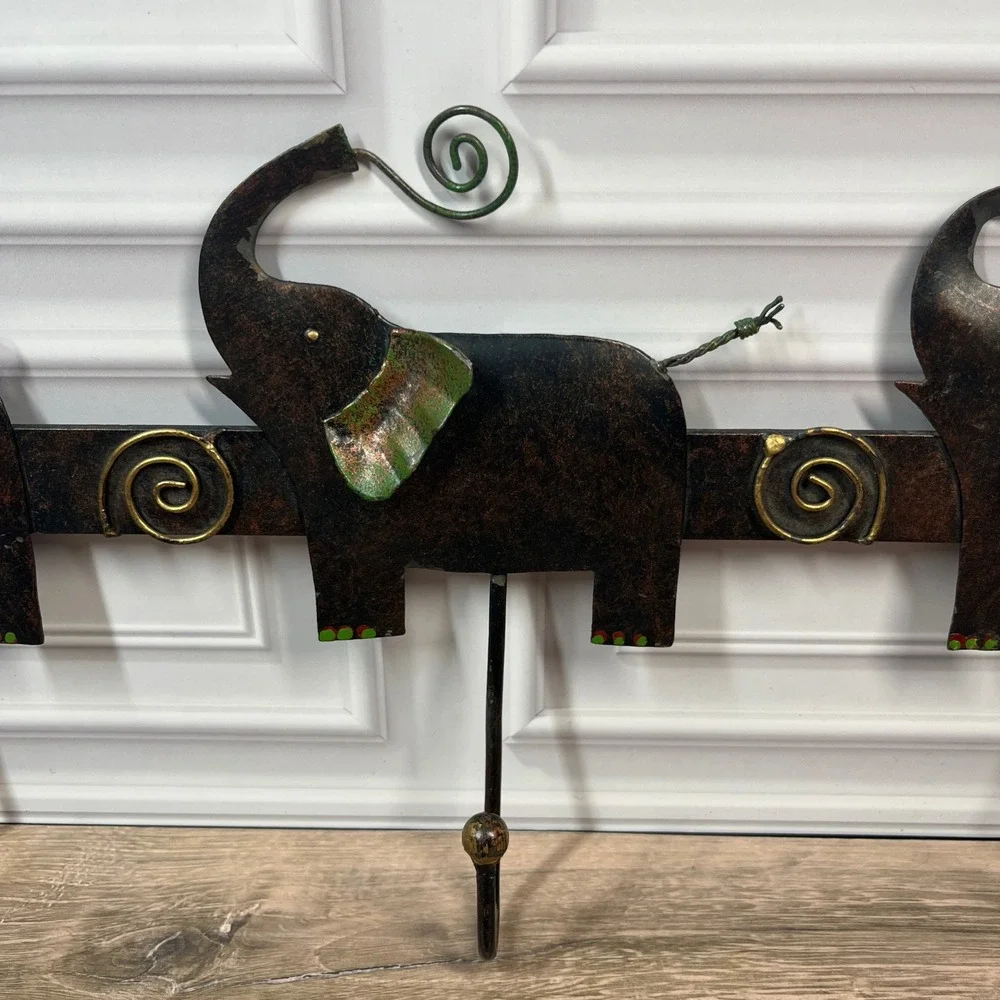 Unbranded handcrafted metal